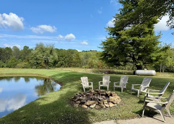 Country house Unique 1970s Round House W Hot Tub Elizabethtown