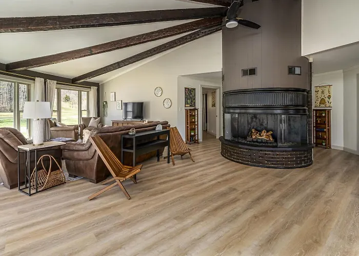 Country house Unique 1970s Round House W Hot Tub