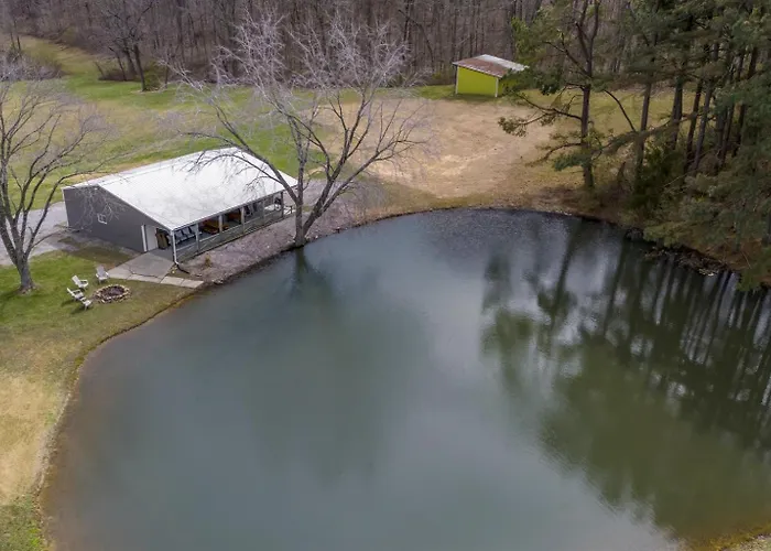 Unique 1970s Round House W Hot Tub * Elizabethtown